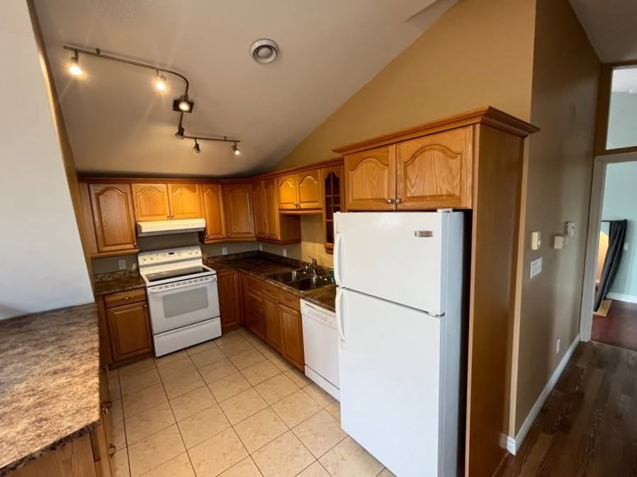 152 Rue Wesley #3 - Photo 3 of 17