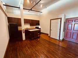 featured image of 700 Linden Ave