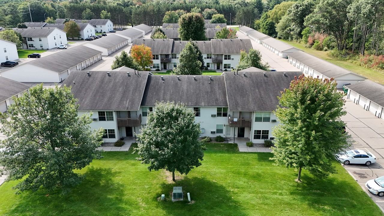 River View Apartments - Photo 5 of 7