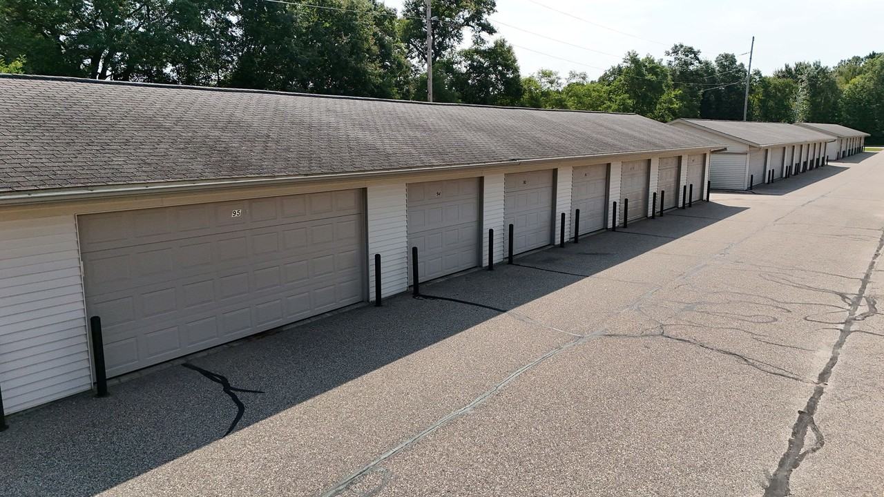 River View Apartments - Photo 6 of 7