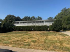 910 9th Street - Photo 1 of 1