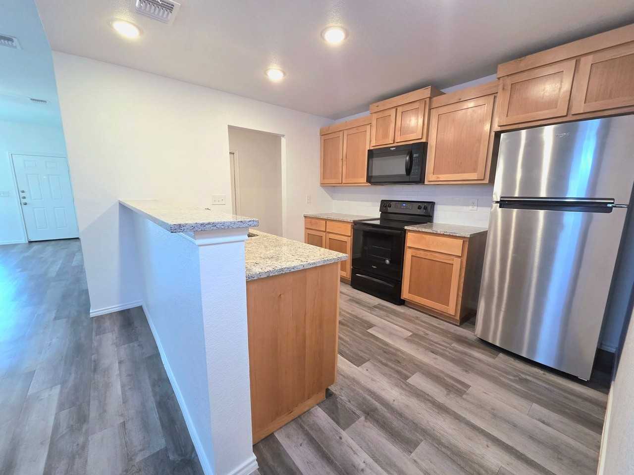 708 Kimble Dr #B - Photo 4 of 18