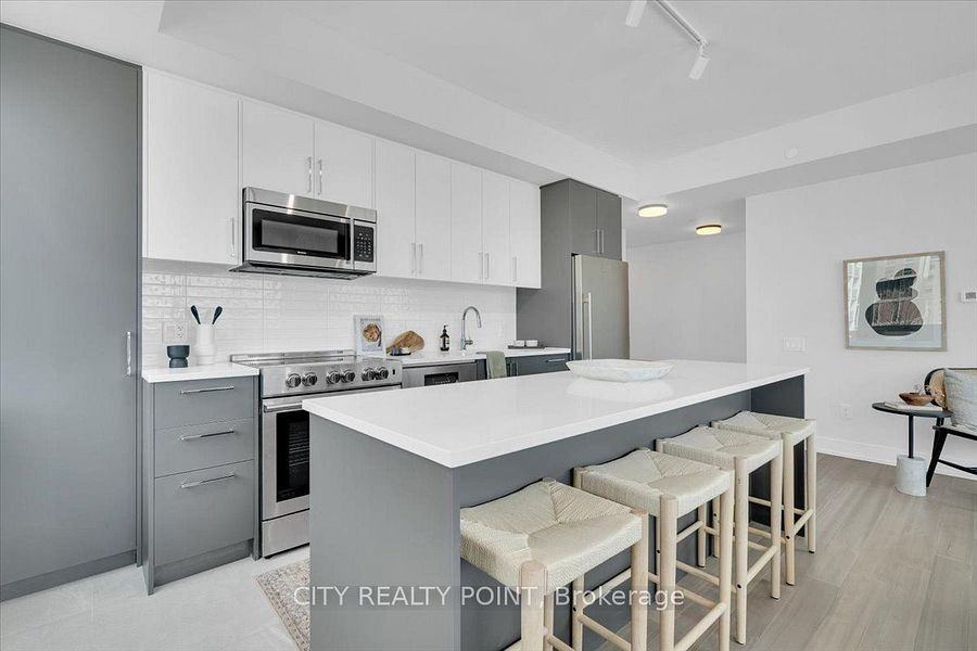 664 Spadina Avenue - Photo 8