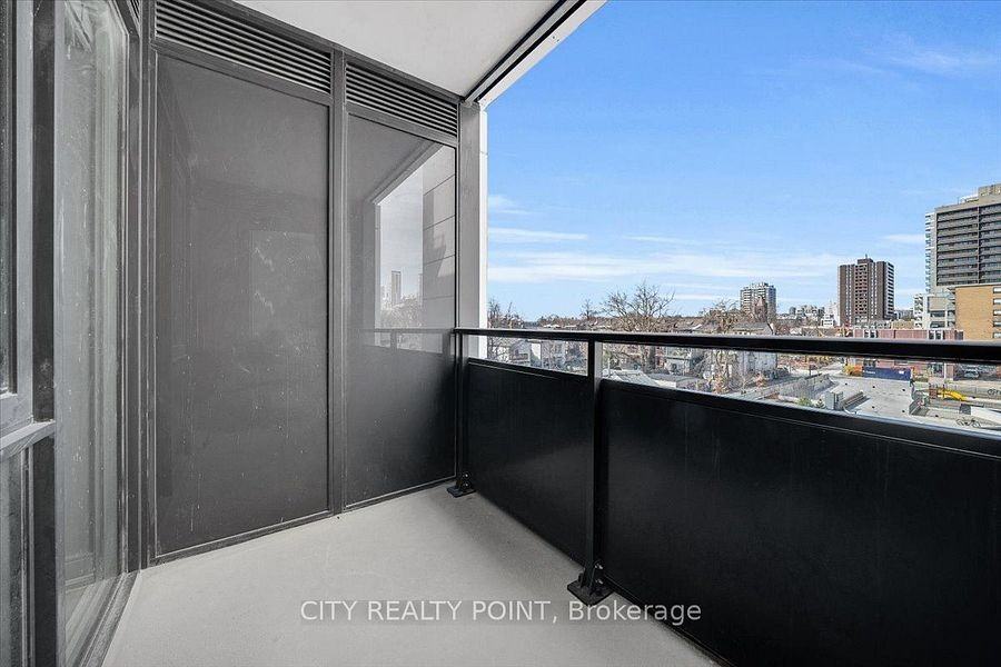 664 Spadina Avenue - Photo 21