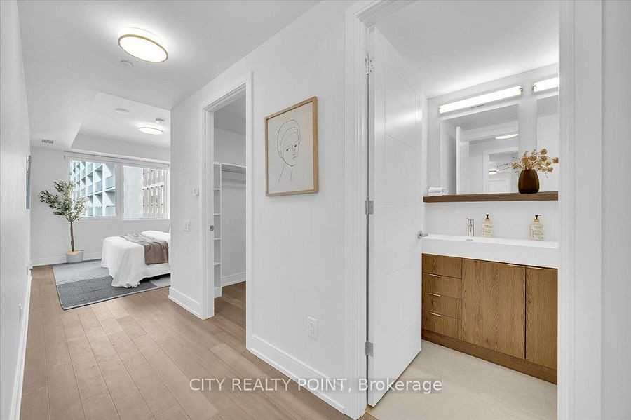 664 Spadina Avenue - Photo 10