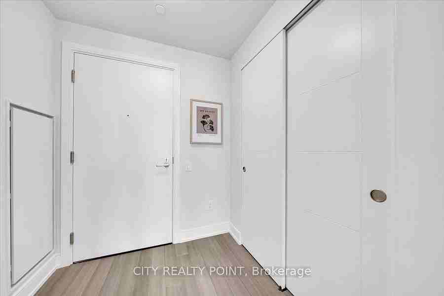 664 Spadina Avenue - Photo 17