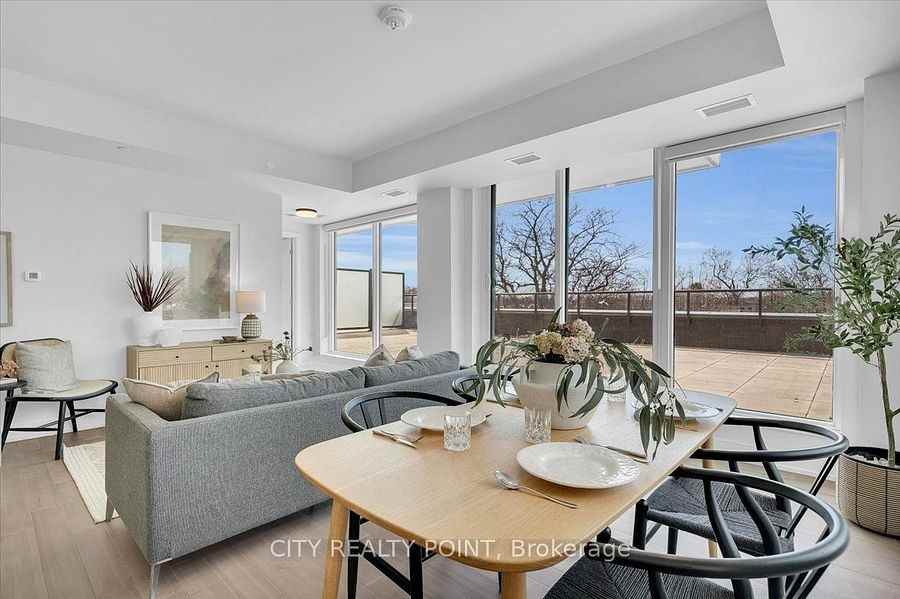 664 Spadina Avenue #503 - Photo 6 of 29