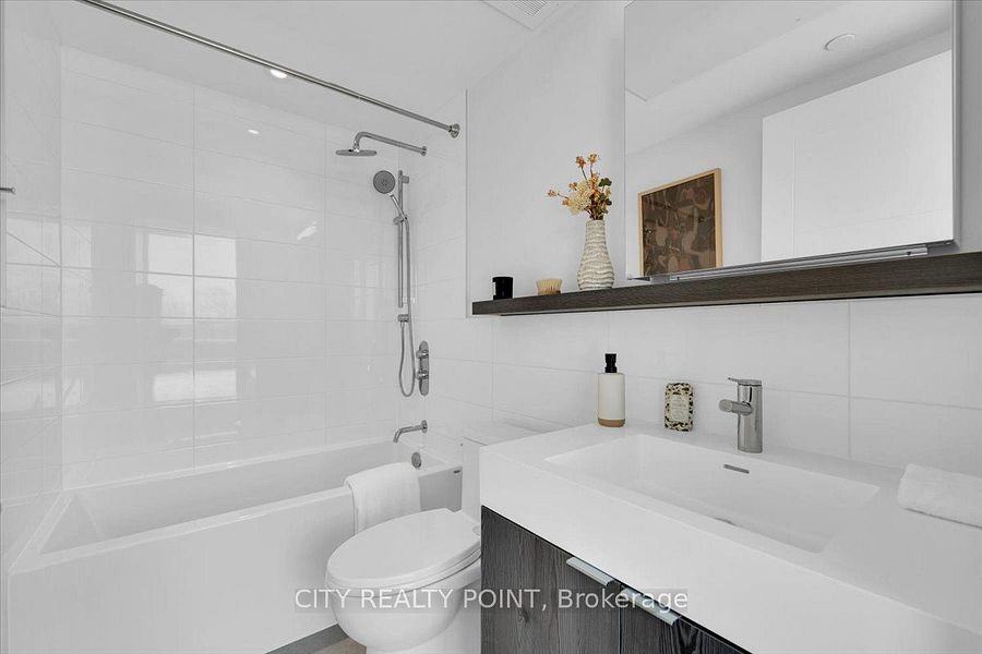 664 Spadina Avenue - Photo 22