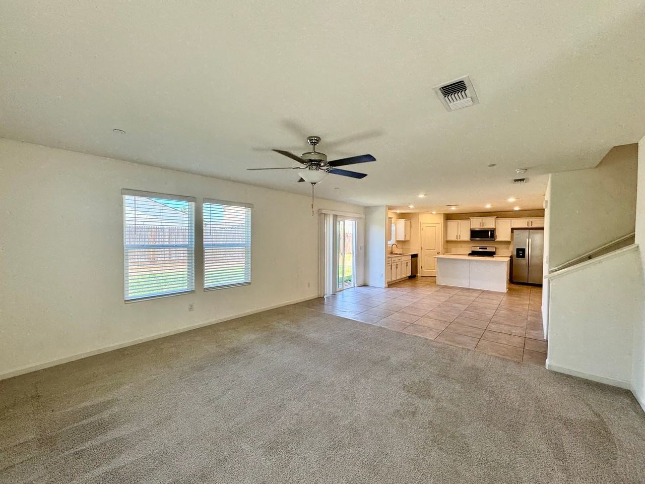 1809 Columbia Dr - Photo 3 of 19