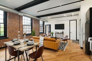 featured image of 345 Walnut St