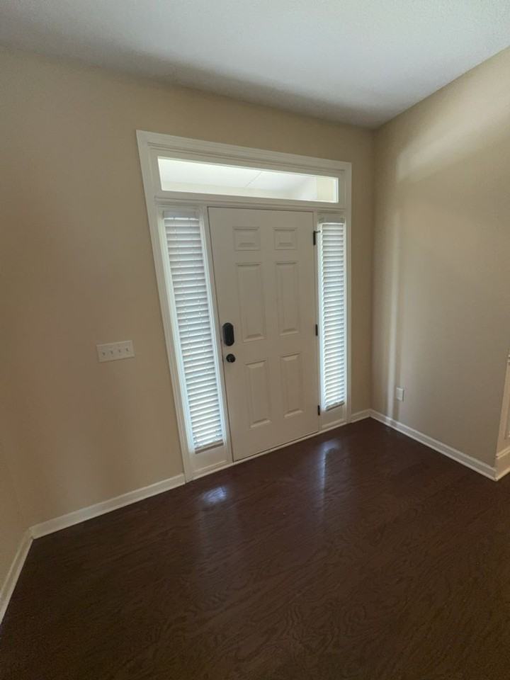 9300 Yarbrough Rd - Photo 2 of 21