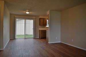 featured image of 2433 Newton St