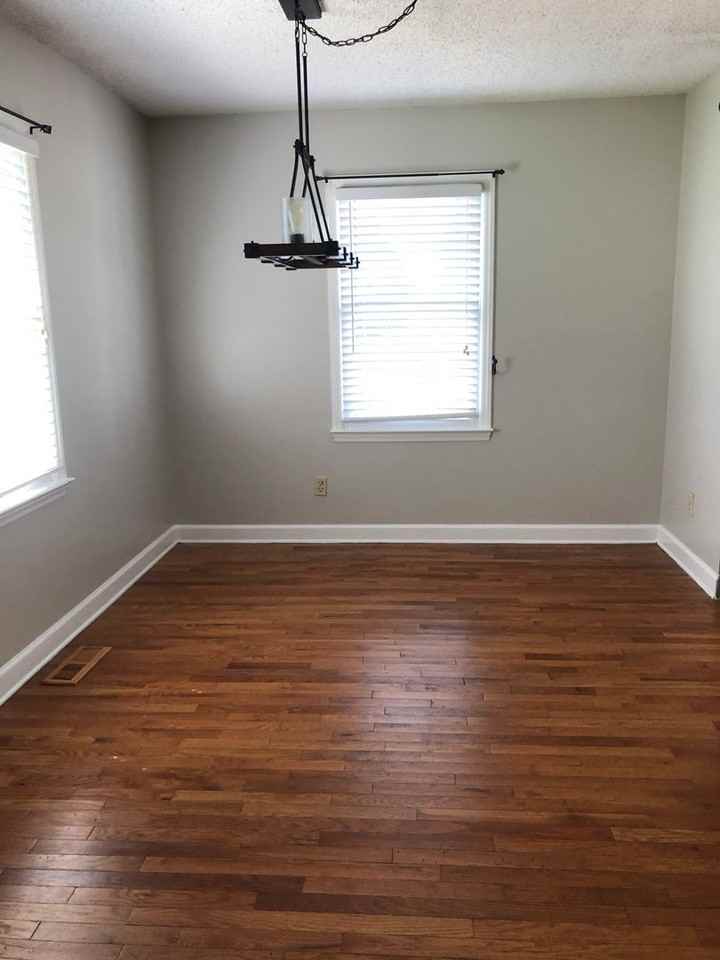 2511 Hopewood Lane - Photo 3 of 10