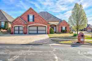 featured image of 4601 Nw 162nd Ct