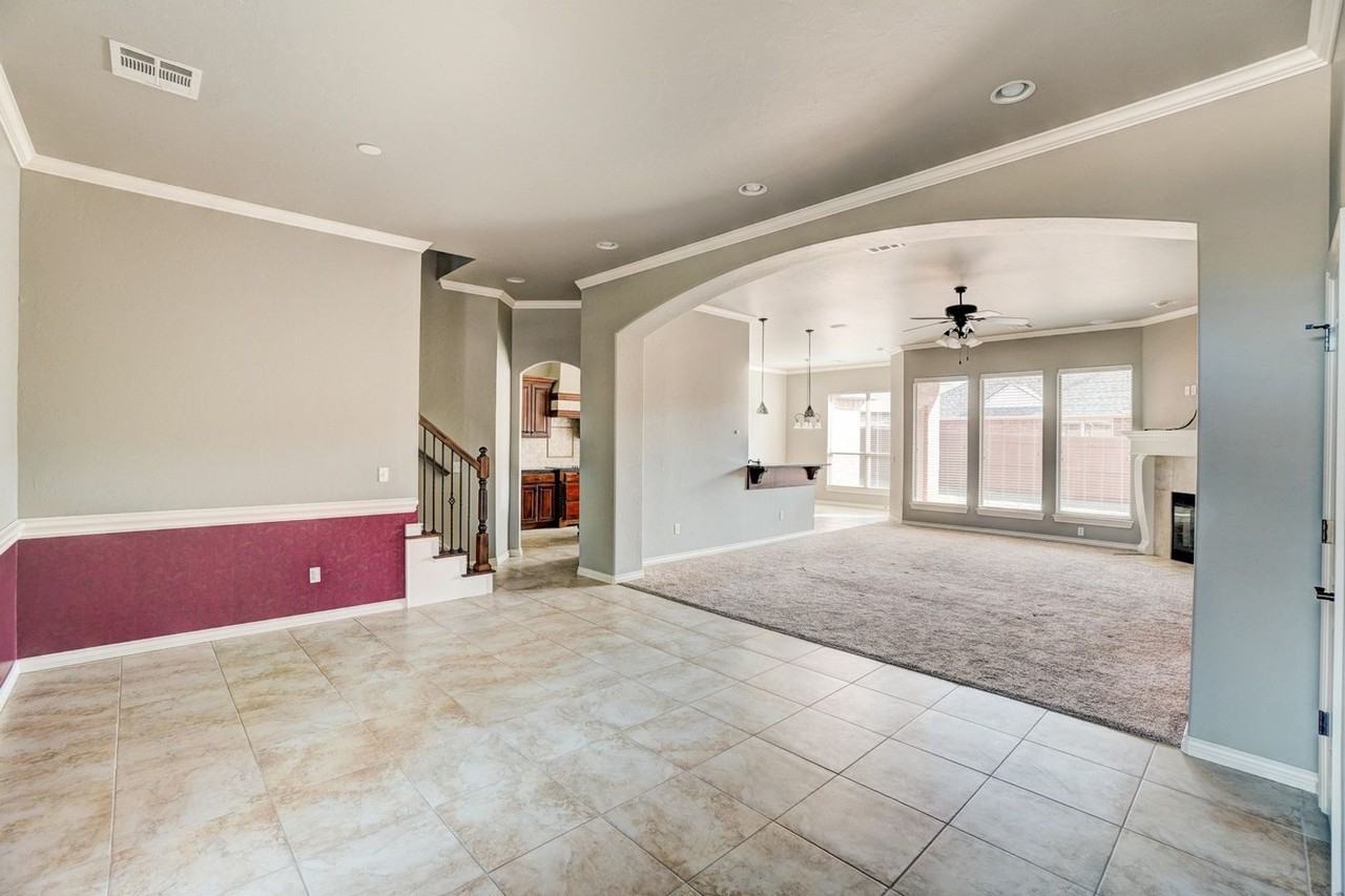 4601 Nw 162nd Ct - Photo 5 of 34