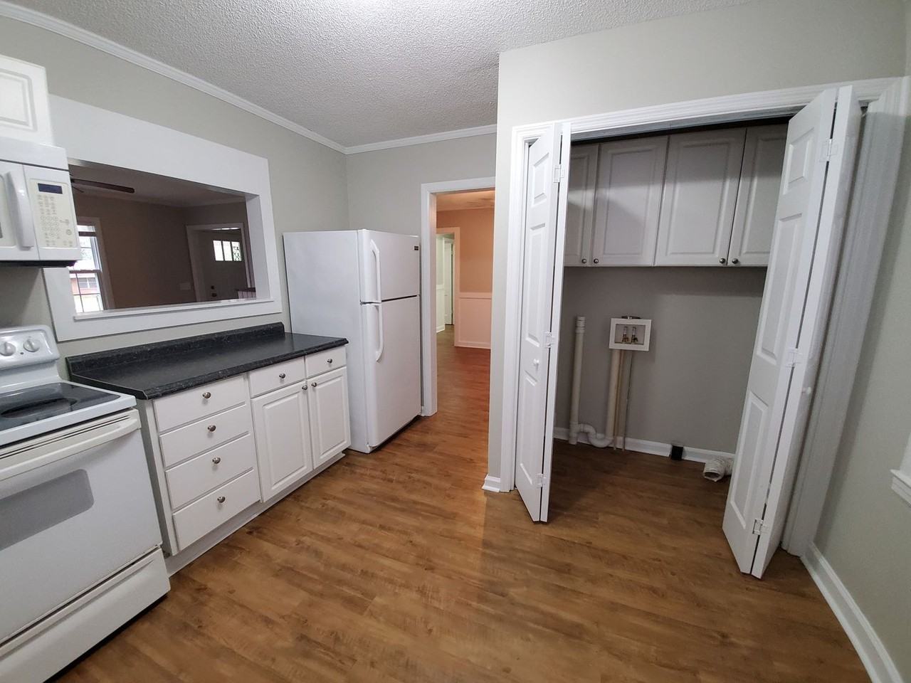 6 Deanna Dr - Photo 7 of 21
