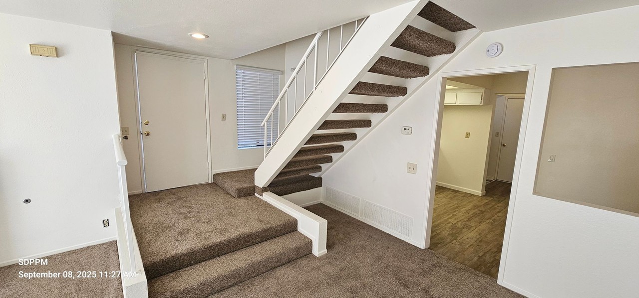 8304 Ora Belle Ln - Photo 4 of 42