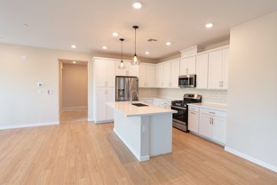 773 E Lark St #202 - Photo 1 of 1