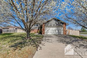 featured image of 3557 N Inwood Ct