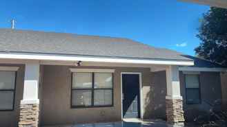 808 W 17th St - Photo 1 of 1