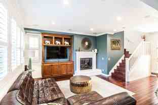 2463 Orange Ave - Photo 1 of 1