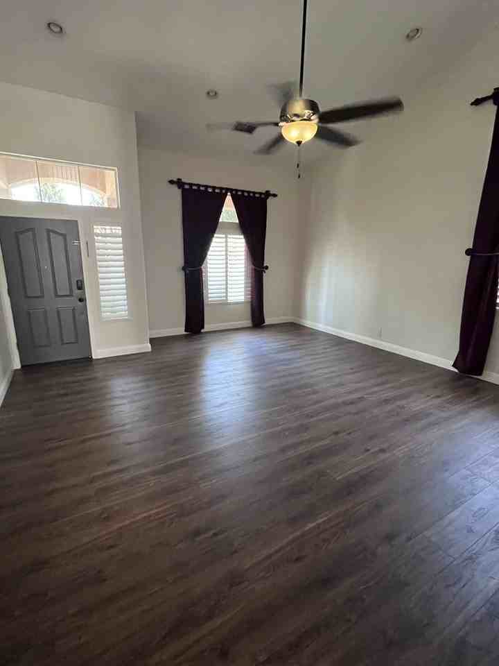 124 Sky Ridge Ct - Photo 3 of 20