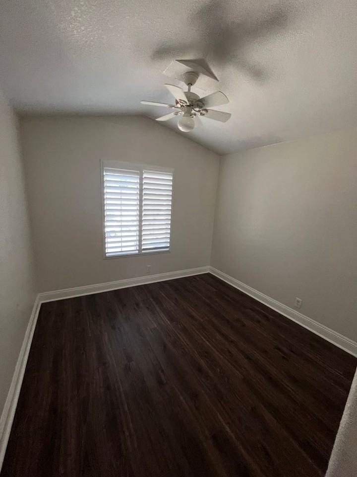 124 Sky Ridge Ct - Photo 7 of 20