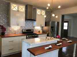 featured image of 301 E Locust St