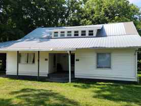 709 Main St - Photo 1 of 1