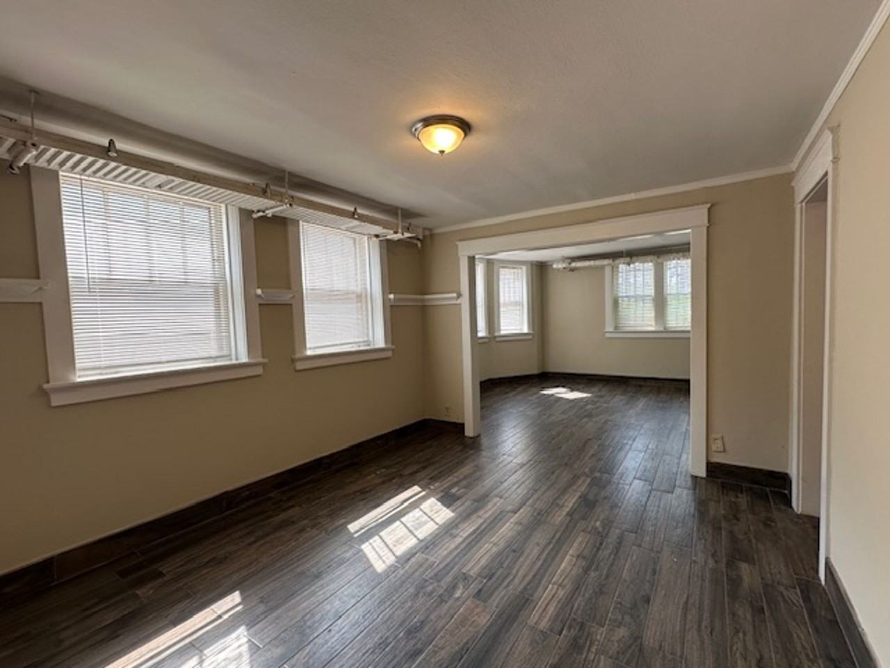 Freshly Renovated 2BR Garden Apartment Near UWM $1,350/mo – Heat + Parking Included - Photo 2 of 8