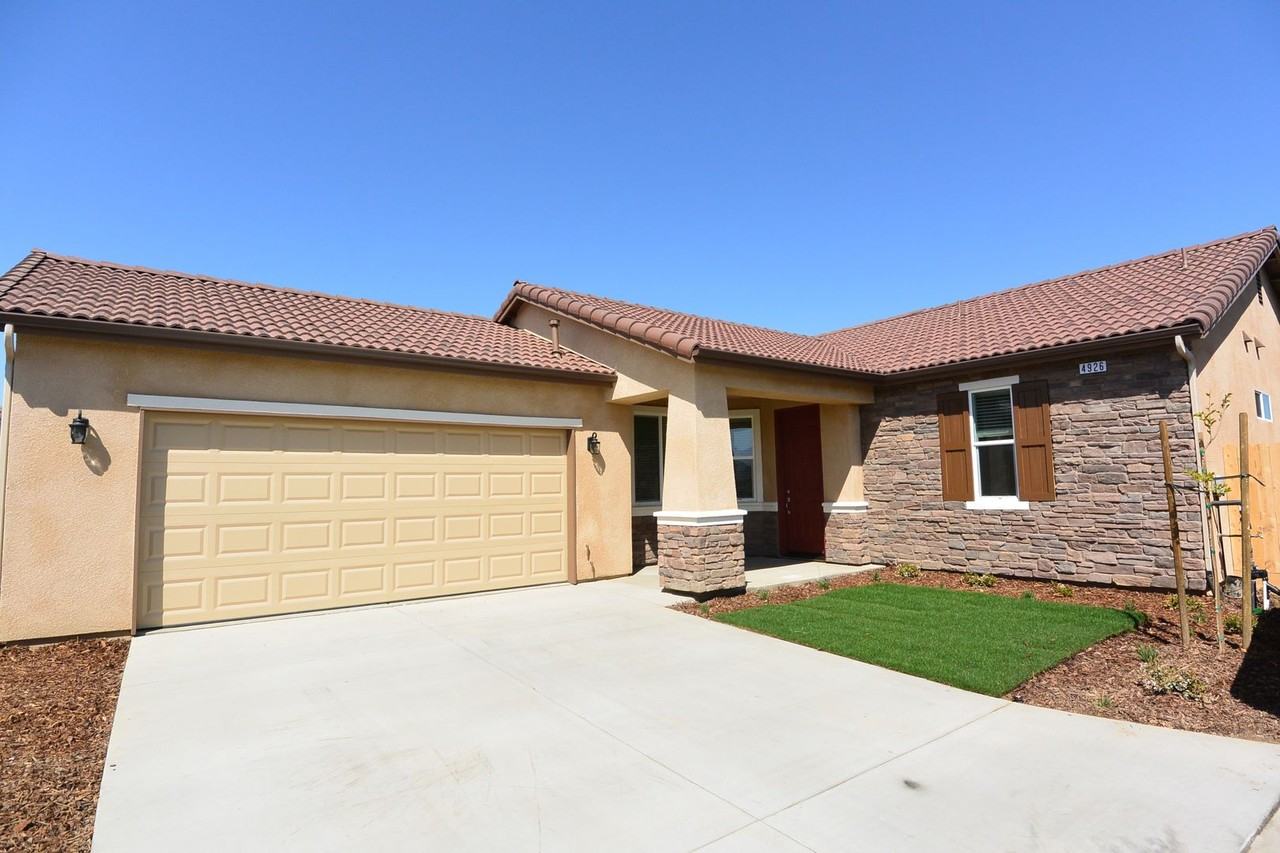 4926 W Flagstaff Ave