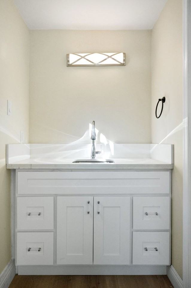 3951 Northampton Ave - Photo 5 of 6