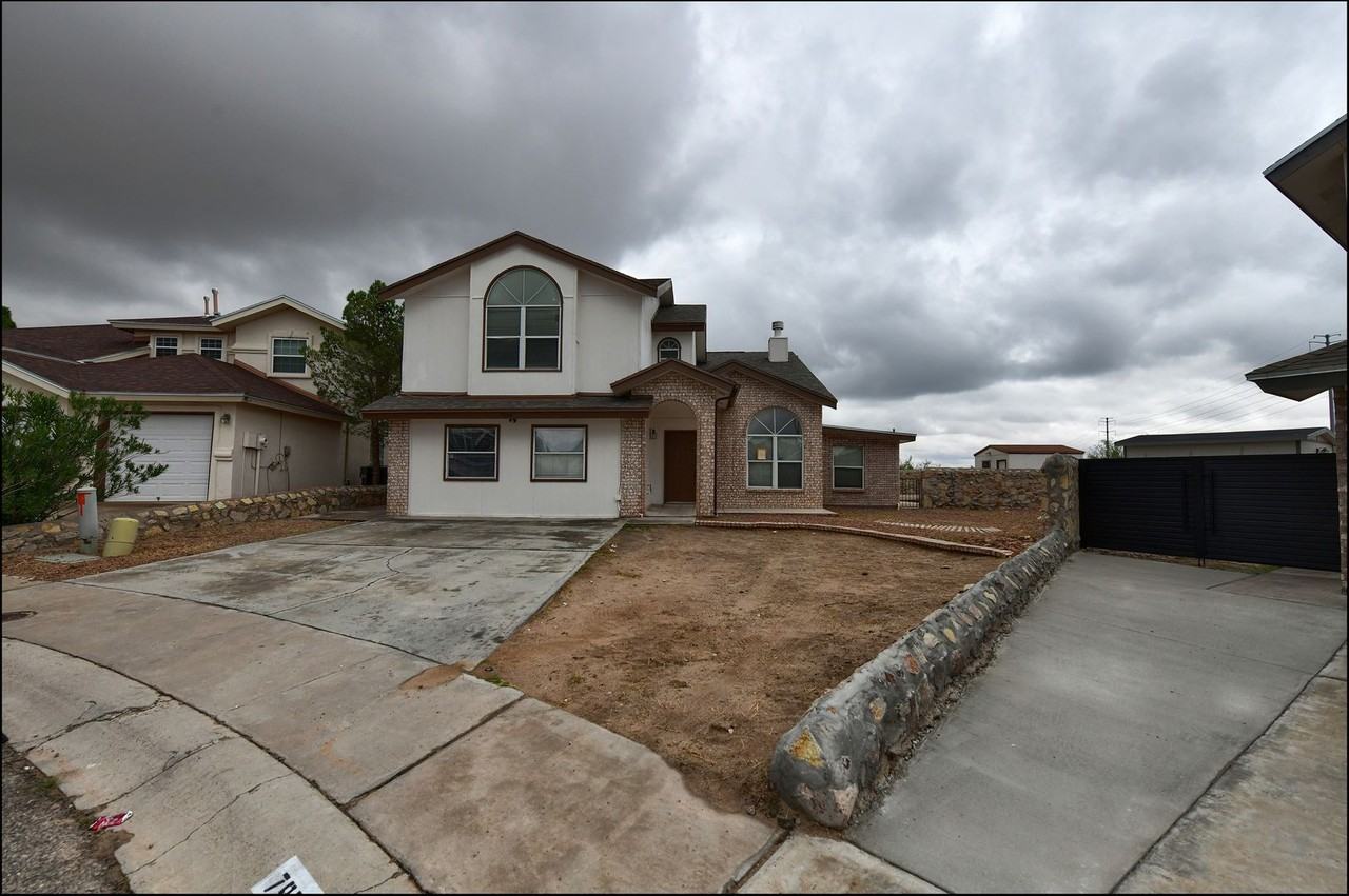 7958 Starry Night Dr - Photo 4 of 50