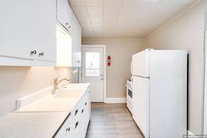 featured image of 299 E 2nd St