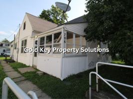 featured image of 706 University Blvd