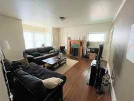 featured image of 148 Newton St