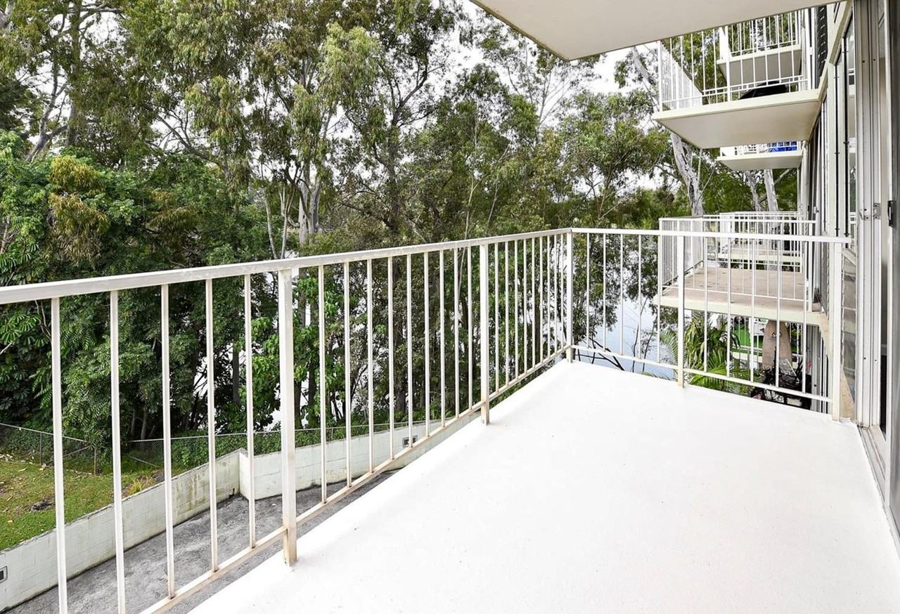 1600 Wilikina Dr #B401 - Photo 3 of 14