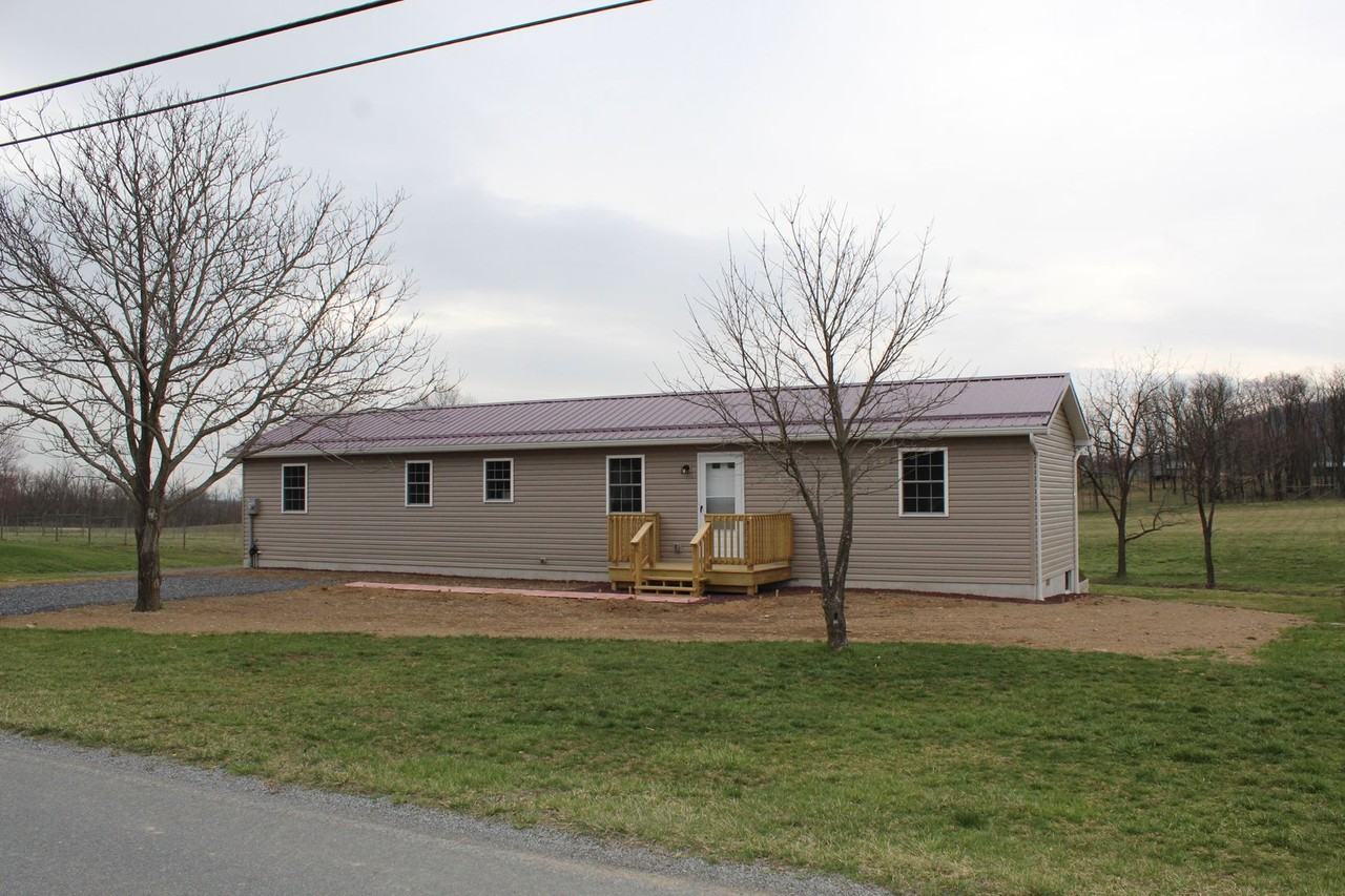 11560 Punch Bowl Rd - Photo 2 of 21