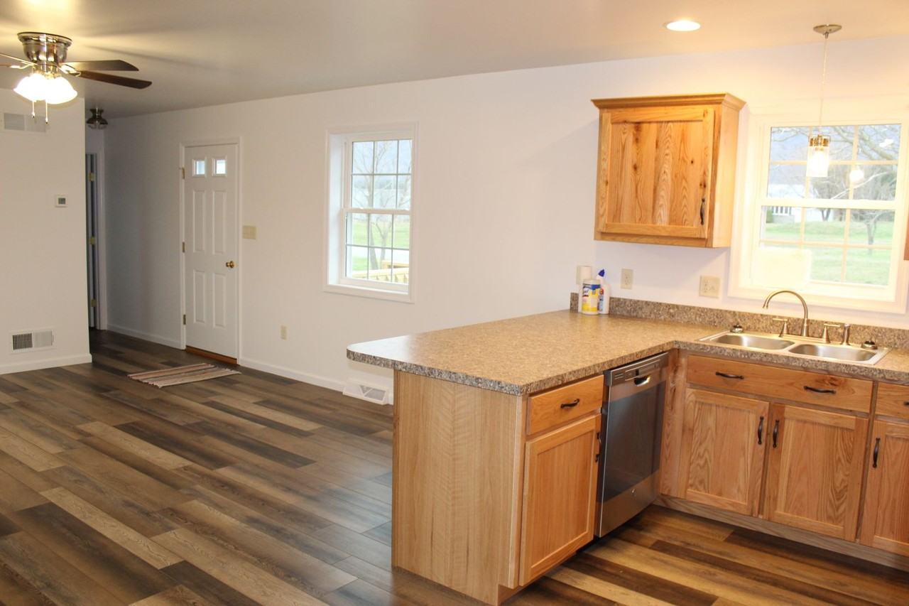 11560 Punch Bowl Rd - Photo 6 of 19
