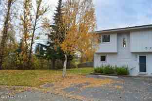 4805 Blackstone Cir - Photo 1 of 1