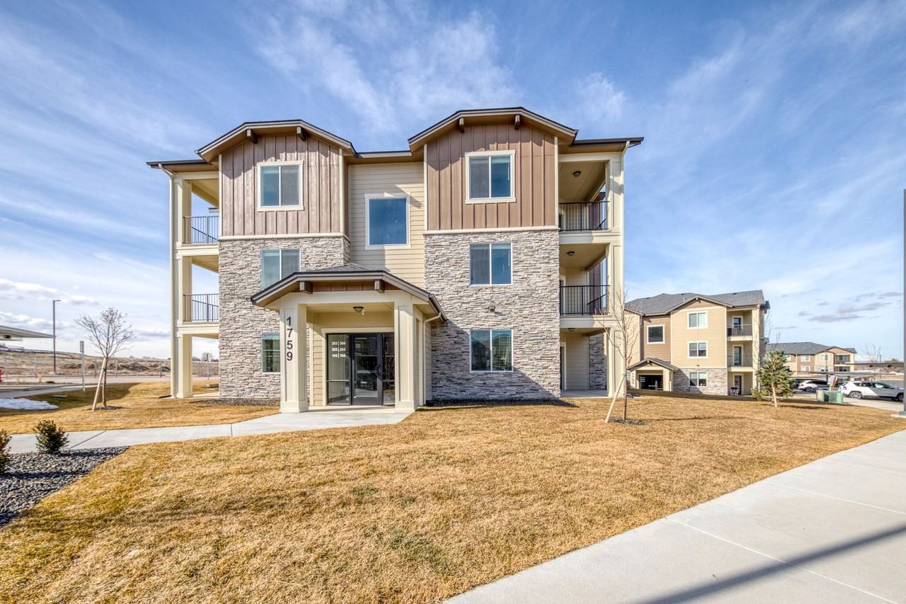 Southridge Apts. 20 - Photo 5 of 24