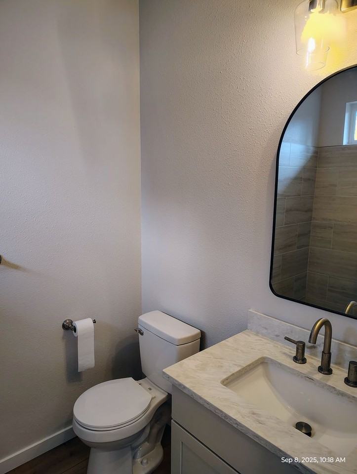 437 W Fair St - Photo 4 of 4
