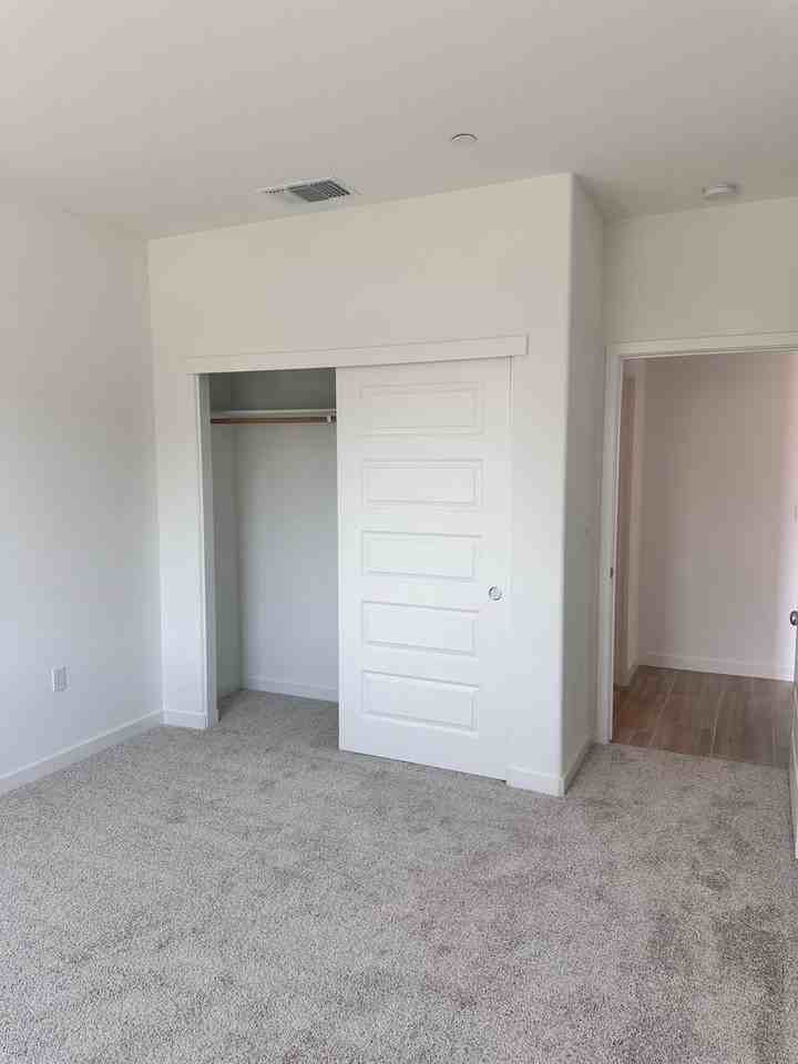 7017 Overlook Way - Photo 5 of 29