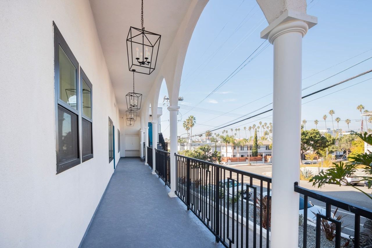 The Coastal Apartments - Photo 4 of 6