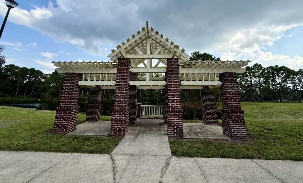 516 Hopewell Drive - Photo 4 of 35