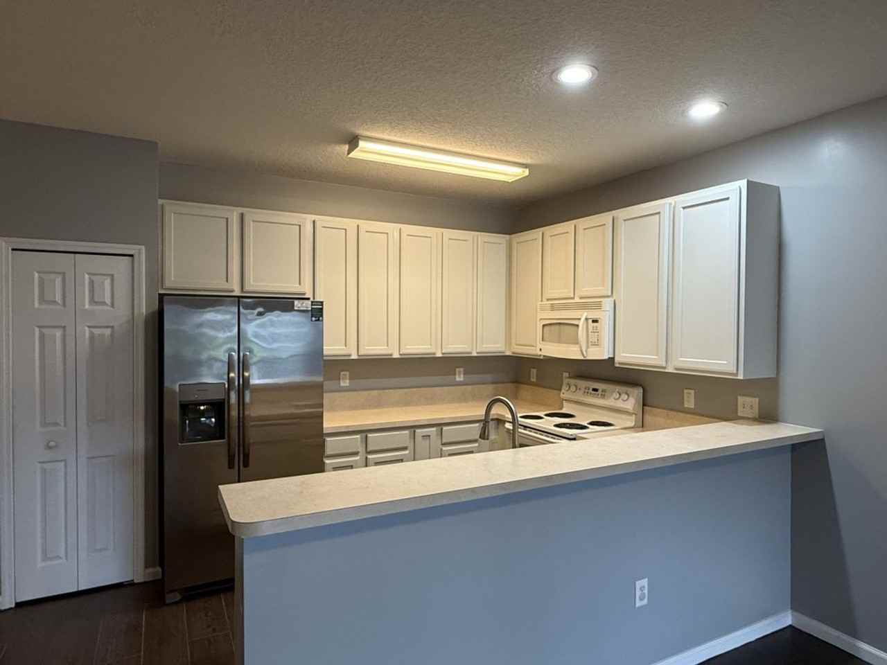 516 Hopewell Drive - Photo 6 of 35