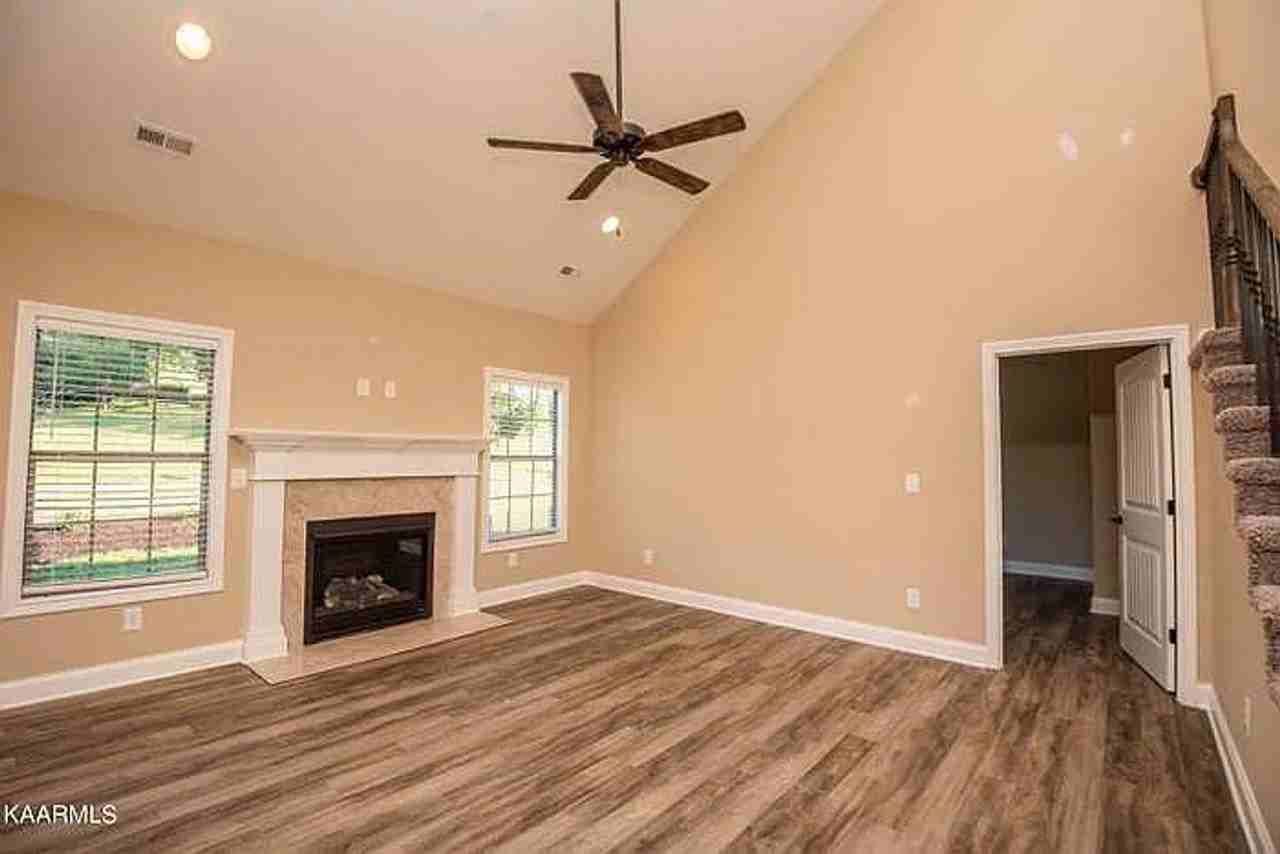 10109 Songbird Ln - Photo 2 of 24