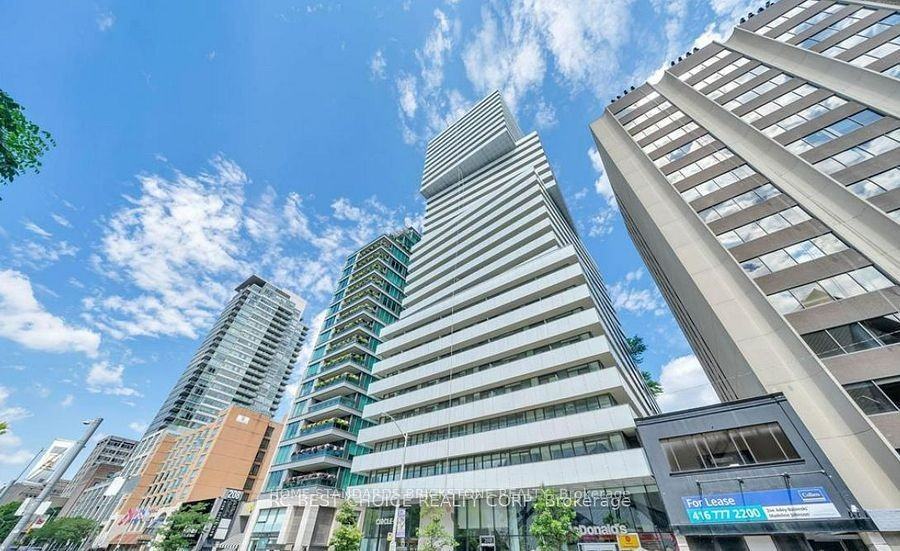 200 Bloor Street West #605