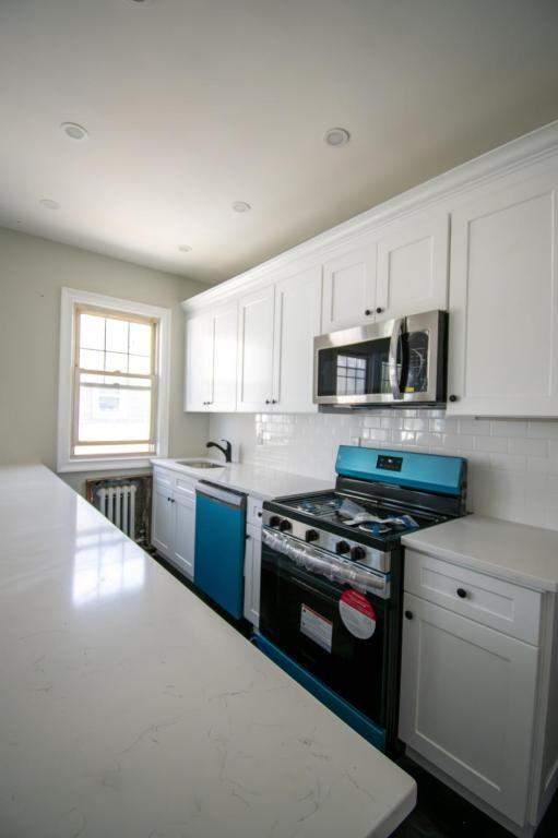 840 Seaman Ave ##2e - Photo 3 of 6