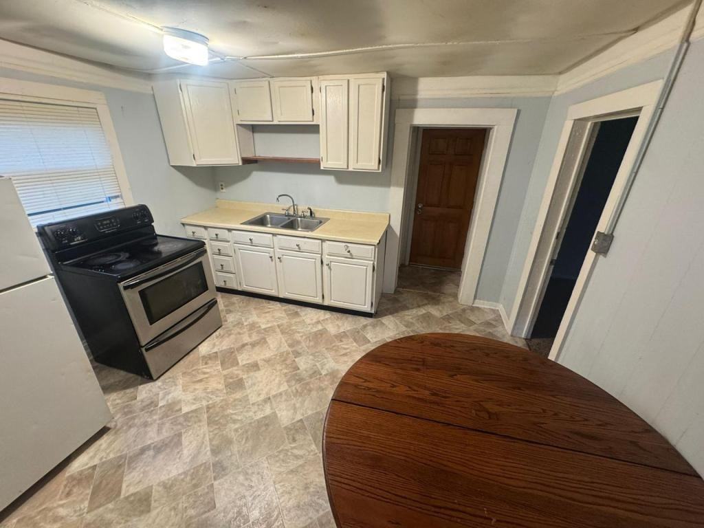 4139 Apex Dr - Photo 6 of 8